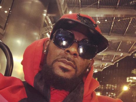 ﻿Співака R. Kelly заарештували за підозрою у виготовленні дитячої порнографії