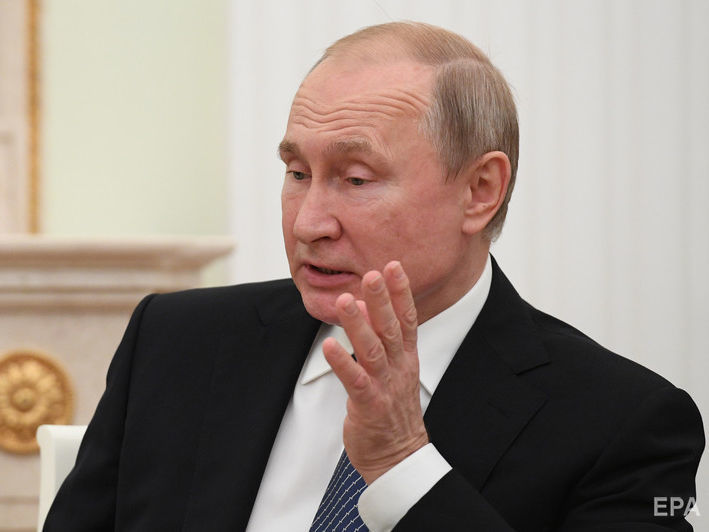 Путин после разговора с Зеленским обсудил с Совбезом РФ российско-украинские отношения