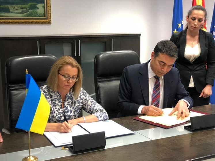 ﻿Україна та Північна Македонія підписали угоду про постійний безвізовий режим