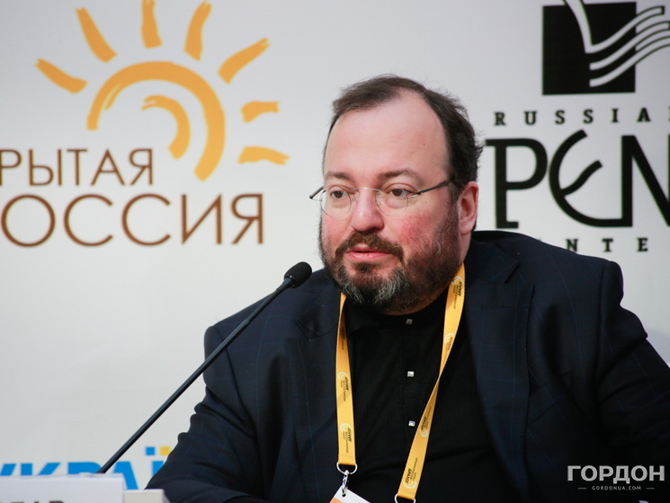 Белковский: Керри чиновник того уровня, которому еще позволено приезжать в Москву, в Киев-то Байден ездит