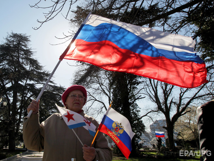 Соцопрос: 80% россиян считают, что в стране экономический кризис