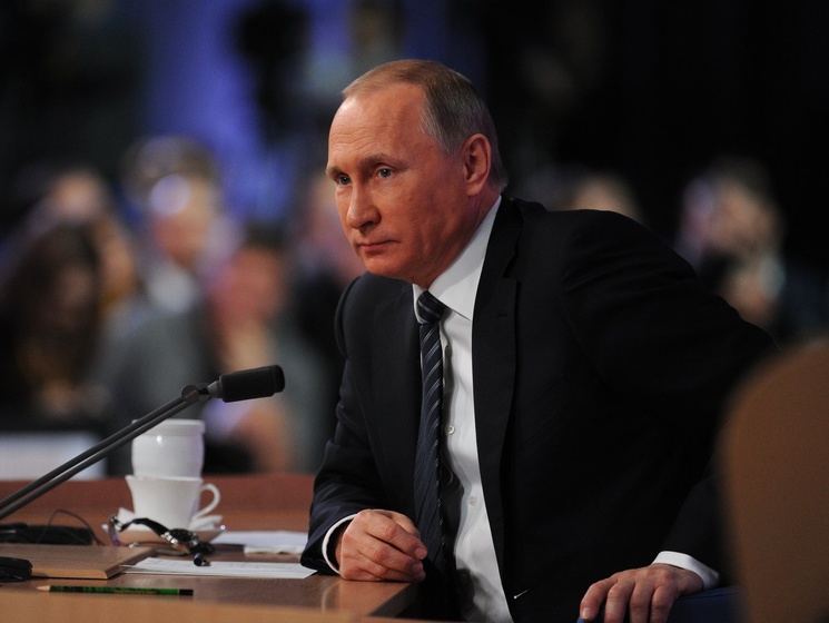 Путин не считает необходимым прекращение транзита газа через Украину