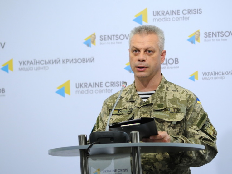 Спикер АП Лысенко: Пять украинских военнослужащих получили ранения в зоне АТО