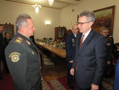 Пайетт: ОБСЕ нужно помочь проследить за горячими точками в зоне АТО