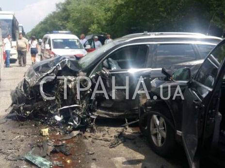 Опубликованы кадры с места ДТП с участием авто из кортежа Зеленского. Видео