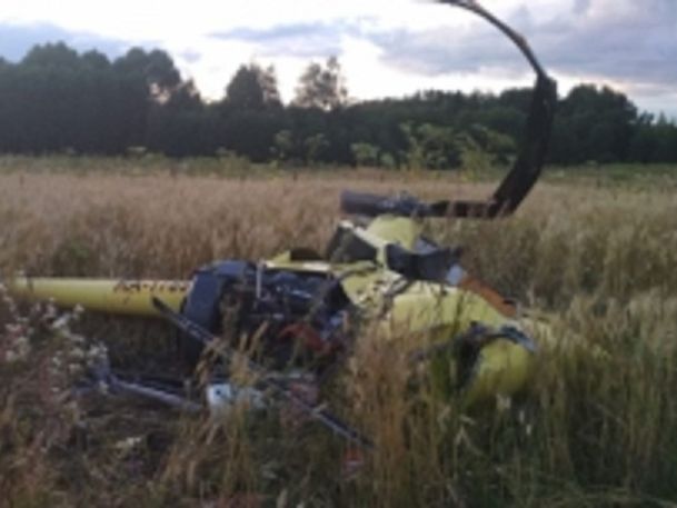 В России в результате крушения вертолета погиб инструктор. СМИ сообщили, что это он сопровождал Путина во время полета со стерхами