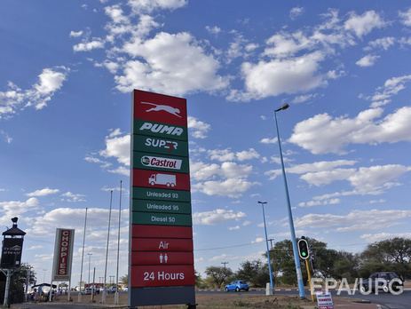 Цены на бензин в США упали до 50 центов за литр