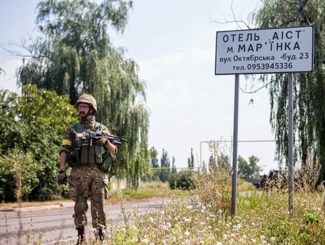 Полиция: Снайпер ранил жителя Марьинки