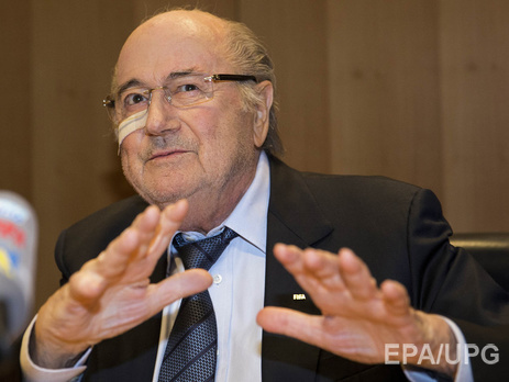 Forbes: Блаттер возглавил список главных карьерных падений года