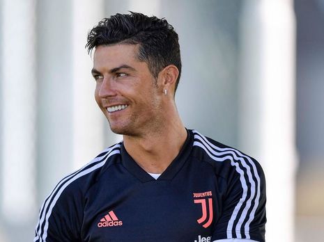 Роналду поделился семейным снимком