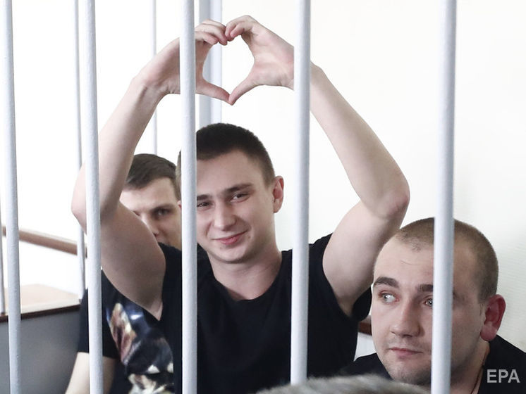 ﻿Суд у Москві продовжив на три місяці арешт усім 24 українським військовополоненим морякам