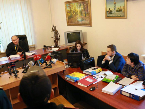 Заседание суда по изменению предупредительной меры Корбану. Онлайн