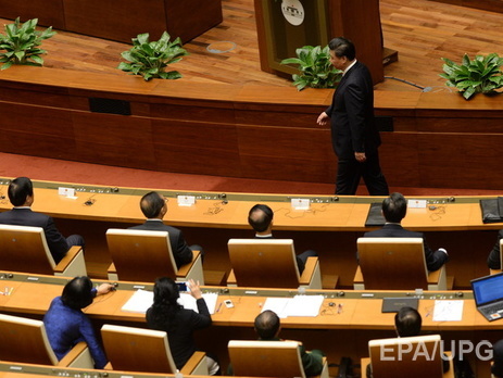 Парламент Китая одобрил законопроект против насилия в семье