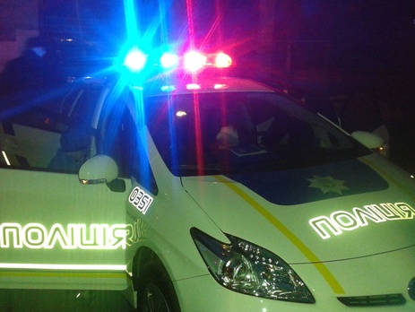 Во Львове несовершеннолетние обстреляли маршрутку с пассажирами