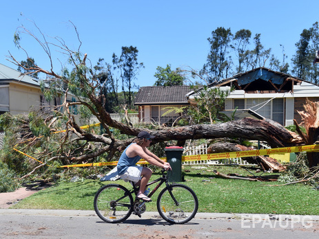 Число жертв торнадо и наводнений в США превысило 40 человек