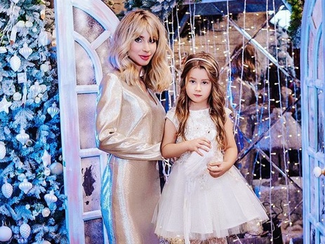 Loboda с дочерью снялась для журнала 