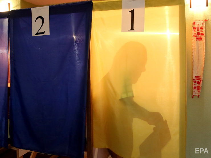 ﻿У Верховну Раду проходить п'ять партій, лідирує "Слуга народу" – "Національний екзитпол" станом на 18.00
