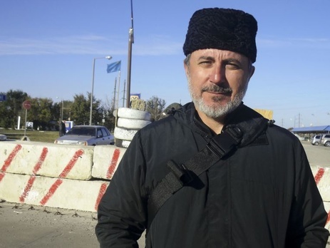 Ислямов: Активисты гражданской блокады Крыма снимут посты, но останутся на контрольных пунктах вместе с пограничниками