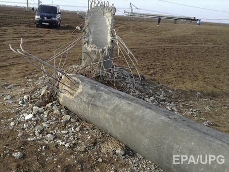 Полиция: Электроопору в Херсонской области взорвали