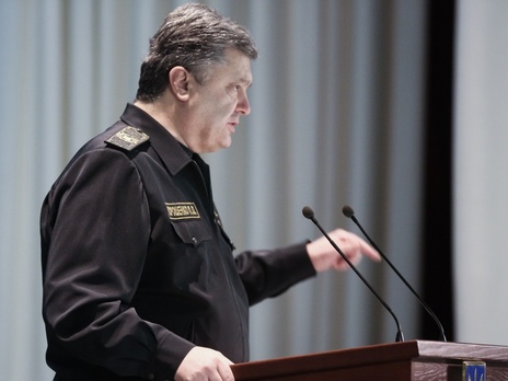 Порошенко: В 2015-м мы выстояли и сохранили страну