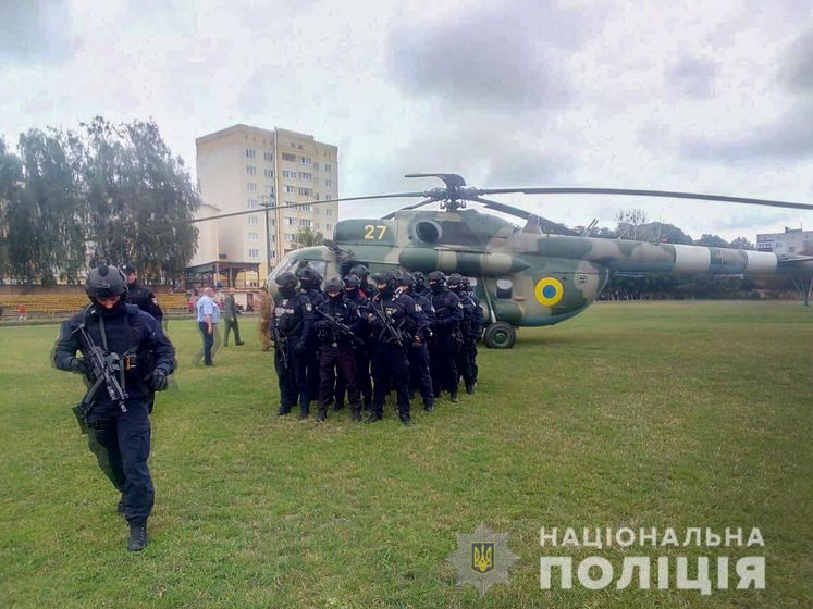 ﻿У Житомирську область вертольотом доправлено спецпідрозділ для охорони виборчої документації – Нацполіція