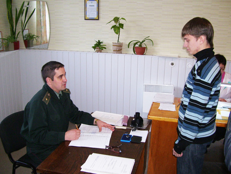 В Украине началась приписная кампания для молодых людей 1999 года рождения