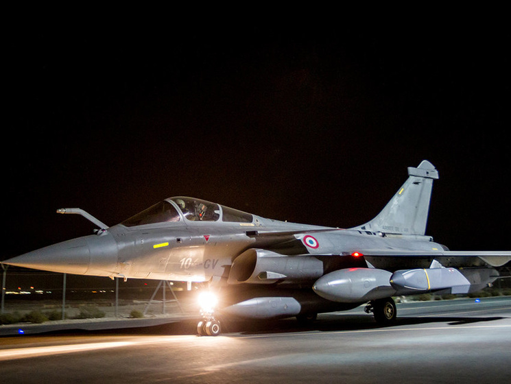 ВВС Франции уничтожили центр "Исламского государства" по производству ракет