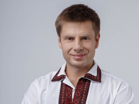 Нардеп Гончаренко побеждает Климова и адвоката от 