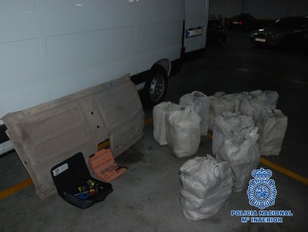 В Испании полиция задержала три тонны кокаина