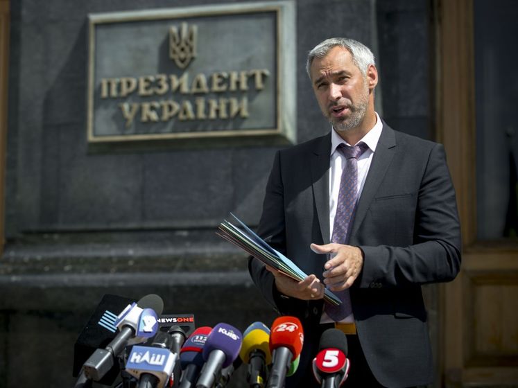 Рябошапка заявил, что Богдан в письме Гройсману "напомнил" о необходимости внести представление на увольнение Кличко с должности главы КГГА