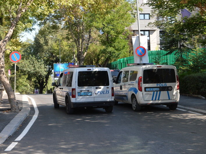 ﻿В Анкарі чоловік вистрілив у білоруського дипломата, після чого наклав на себе руки