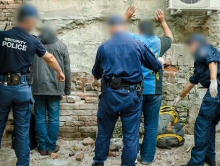 В Болгарии произошла массовая драка между мигрантами