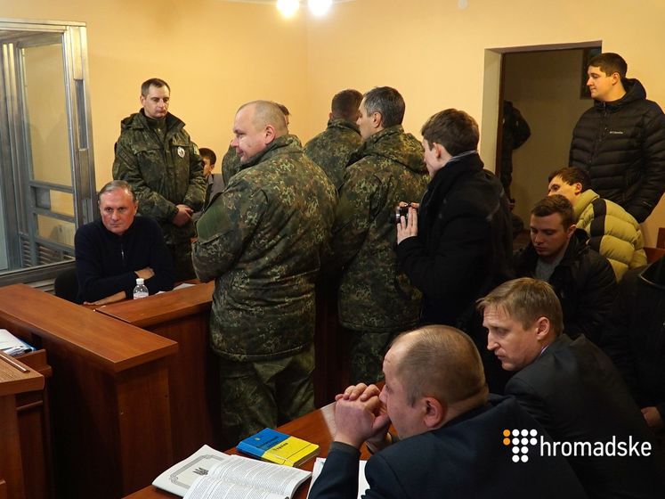 Ефремова доставили в Киев и надели ему электронный браслет