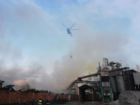 В Черниговской области на складах Нежинского жиркомбината произошел пожар – ГСЧС