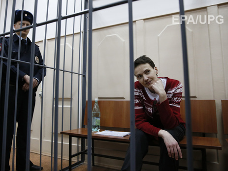 Российский правозащитник: Савченко чувствует себя нормально, проблем нет