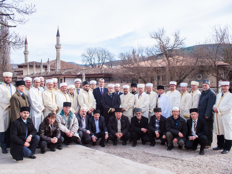 Муфтият Крыма призывает крымских татар не вступать в батальон Ислямова