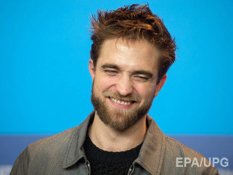 Паттинсон стал лицом рекламной кампании аромата Dior Homme Intense City. Видео