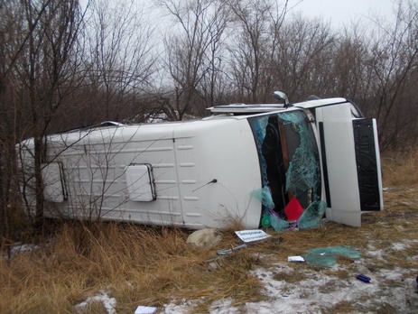 В Запорожской области маршрутка врезалась в легковой автомобиль, есть жертвы