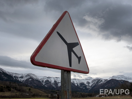 На границе Швеции и Норвегии разбился почтовый самолет