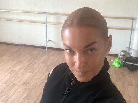 Волочкова надела микро-купальник