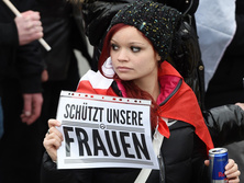 Полиция возбудила почти 400 уголовных дел по фактам нападений в Кельне