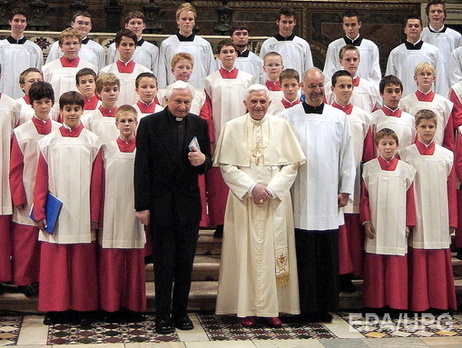 Адвокат: Более 200 артистов детского церковного хора в Германии подвергались избиениям и сексуальному насилию