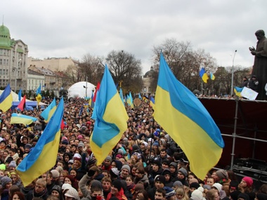 Львовская интеллигенция: Тысячи людей на востоке и юге Украины стали заложниками деукраинизации