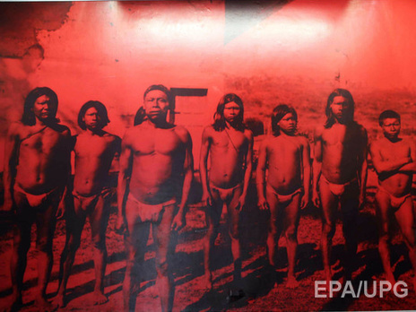 В России хотят установить мемориал геноциду индейцев у посольства США