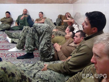 Иран отпустил задержанных американских моряков