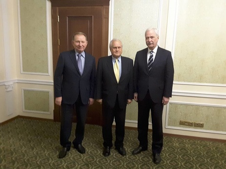 Пресс-секретарь Кучмы: Украина поддерживает инициативу Грызлова об объявлении немедленного режима тишины на Донбассе