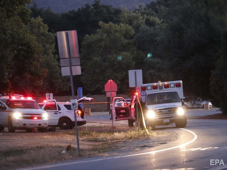 ﻿На фестивалі в Каліфорнії невідомий застрелив трьох і поранив 15 осіб, поліцейські ліквідували нападника