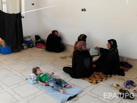 Боевик ИГИЛ неделю держал ребенка в жестяной банке на жаре, а потом бил, пока он не умер