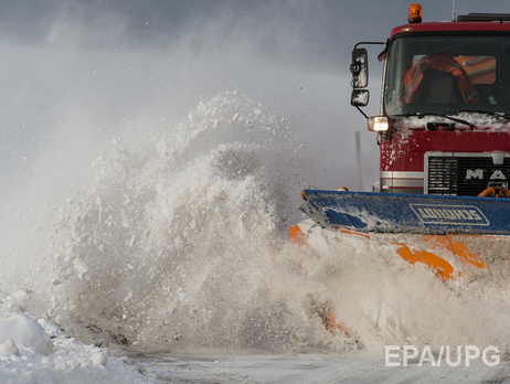 Госслужба по ЧС: В связи с осложнением погодных условий в Украине круглосуточно дежурят 7 тыс. спасателей