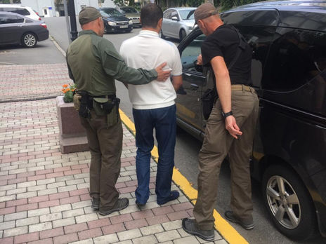 Ексзаступник начальника поліції Одеської області,﻿ який переховувався від слідства, сам прийшов у САП – ЗМІ